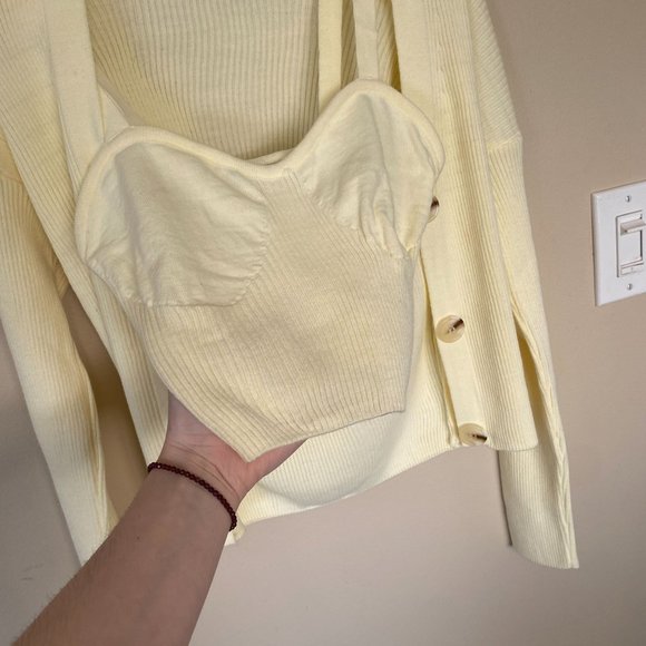 Boohoo Cream Cardigan Sweater - Picture 5 of 9